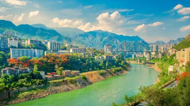 梦想启航，四川之旅的自信篇章